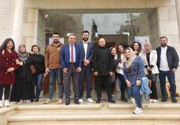 أصوات النساء أولا - العراق