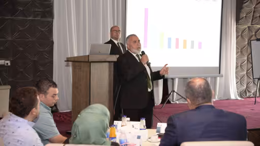 Speaker presenting at the Danisco Dairy Seminar in Baghdad, Iraq, 2018