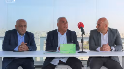 Mr. Nasri Kassisieh with De La Salle Club representatives at a press conference